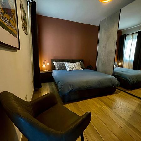 Airport Express: Private En-Suite with Self-Check Mqabba Exterior photo