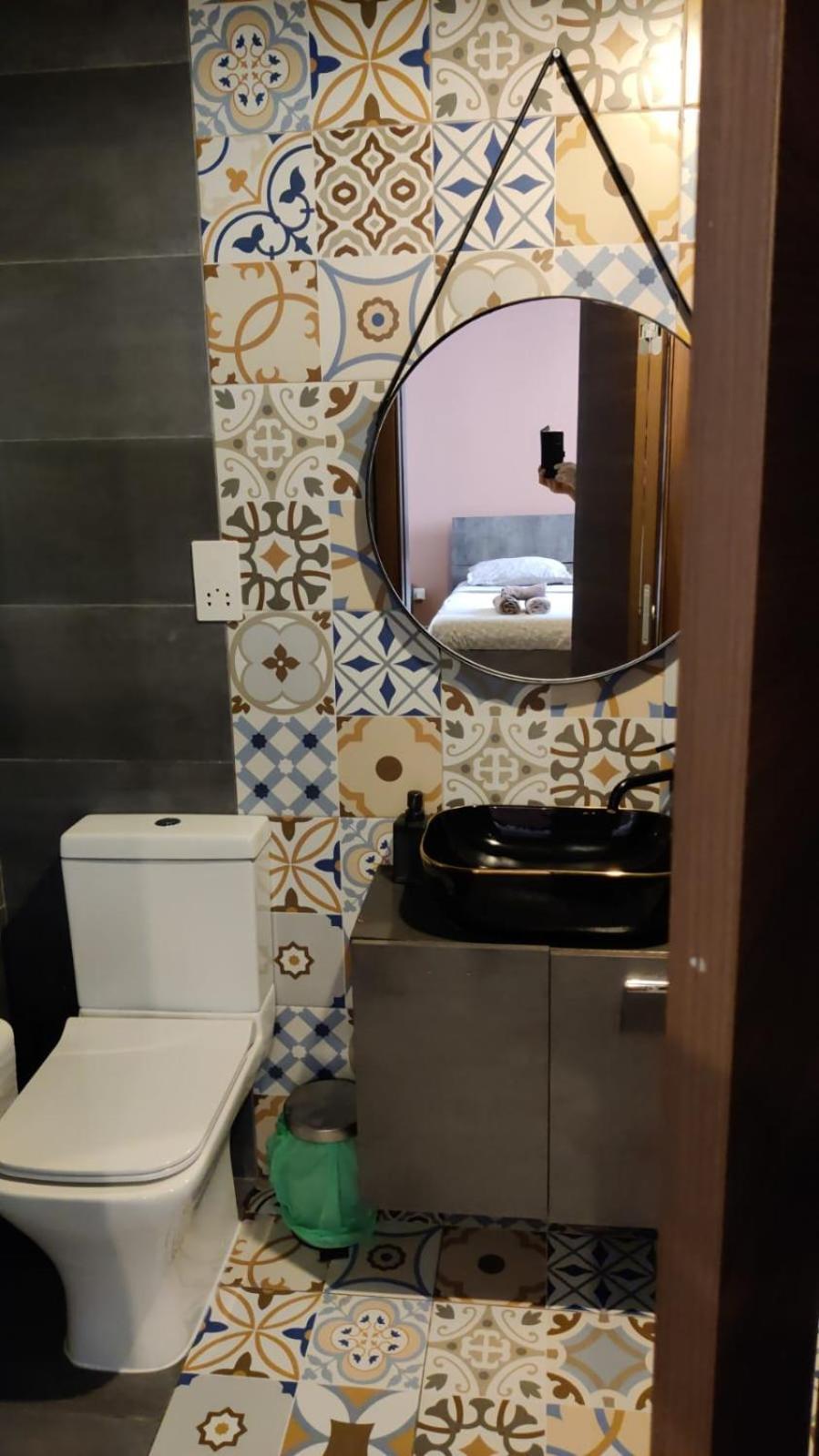 Airport Express: Private En-Suite with Self-Check Mqabba Exterior photo